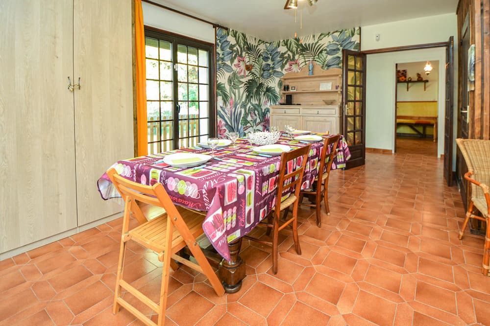 Photo of Bedroom in Beauvoisin