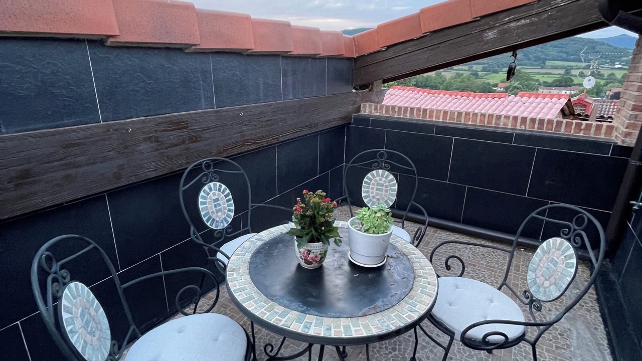 Photo of Patio Balcony in Valle de Mena
