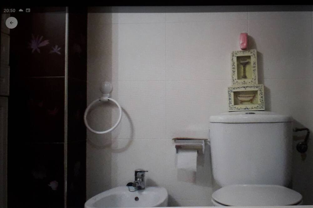 Photo of Bathroom in Llanera