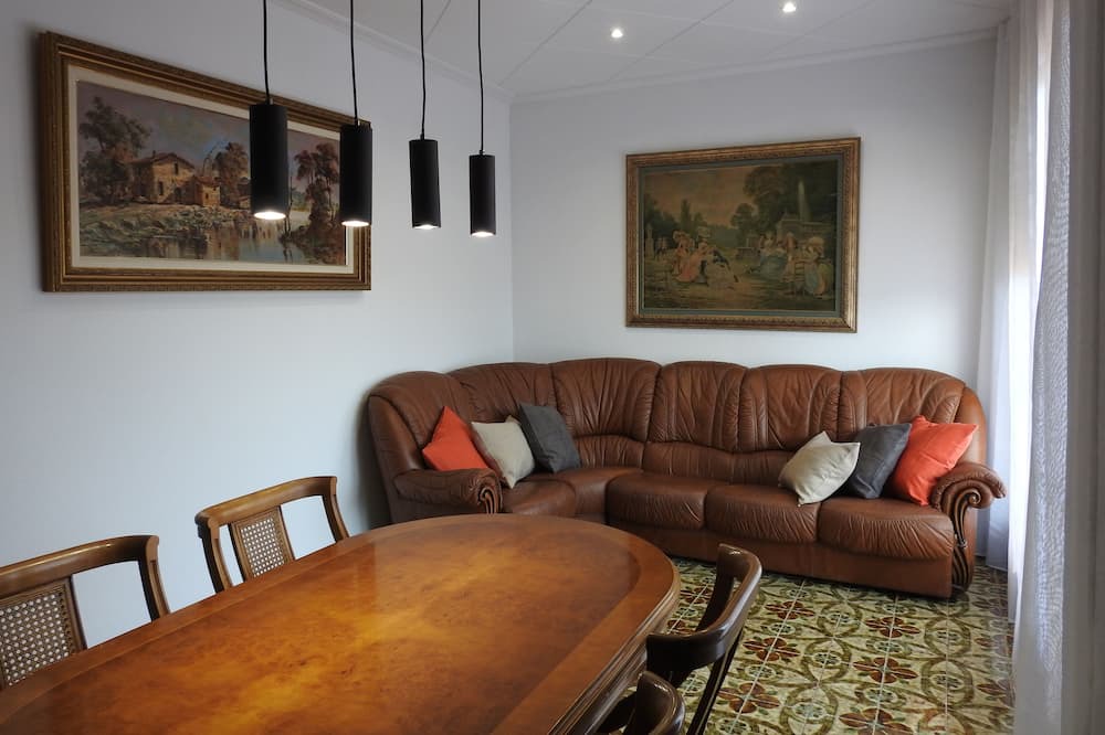 Photo of Livingroom in Sant Esteve d'en Bas