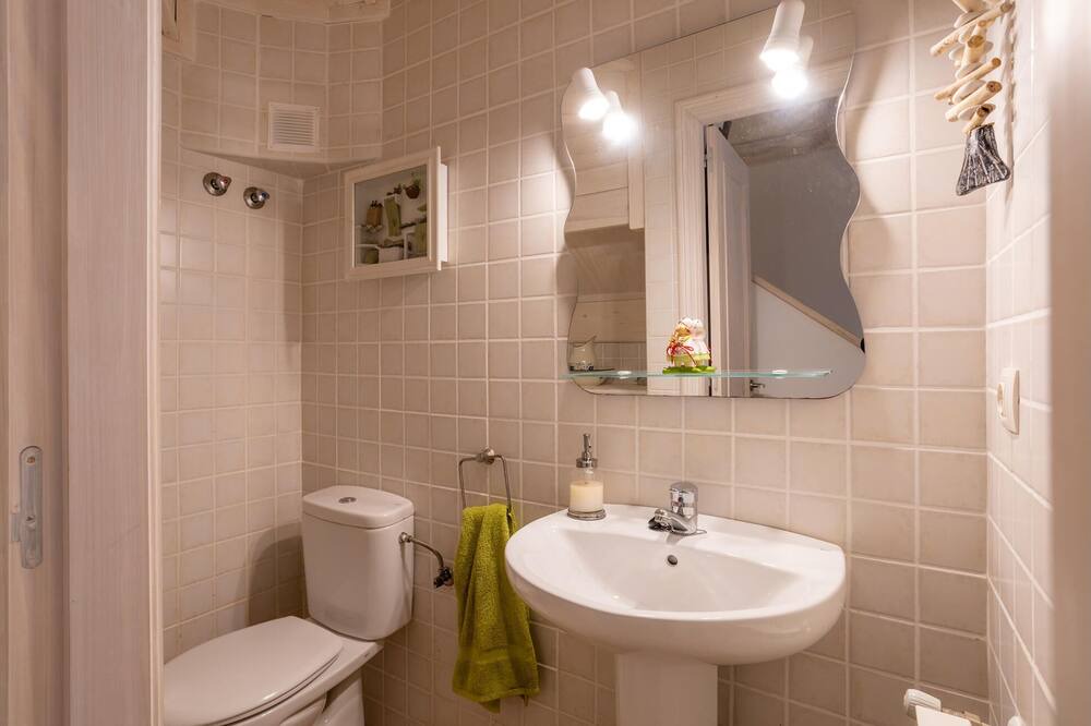 Photo of Bathroom in Arredondo