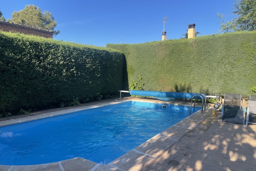 Photo of Outdoor in Chiloeches