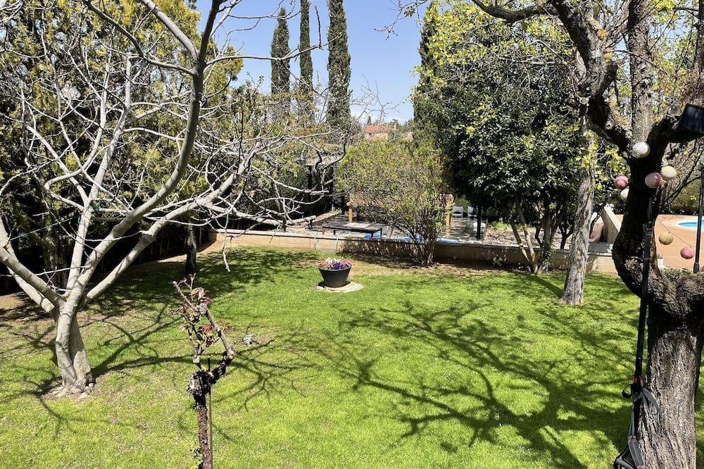 Photo of Outdoor in Chiloeches