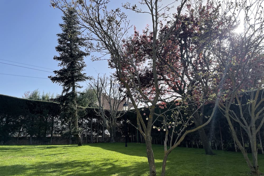 Photo of Outdoor in Chiloeches