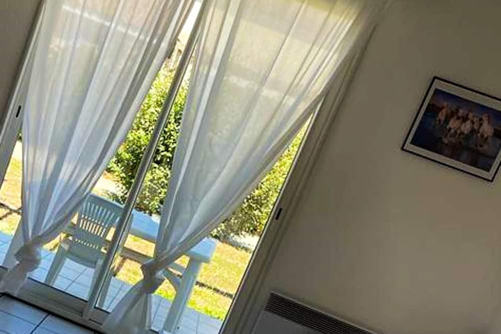 Photo of Livingroom in Saint-Saturnin-les-Avignon