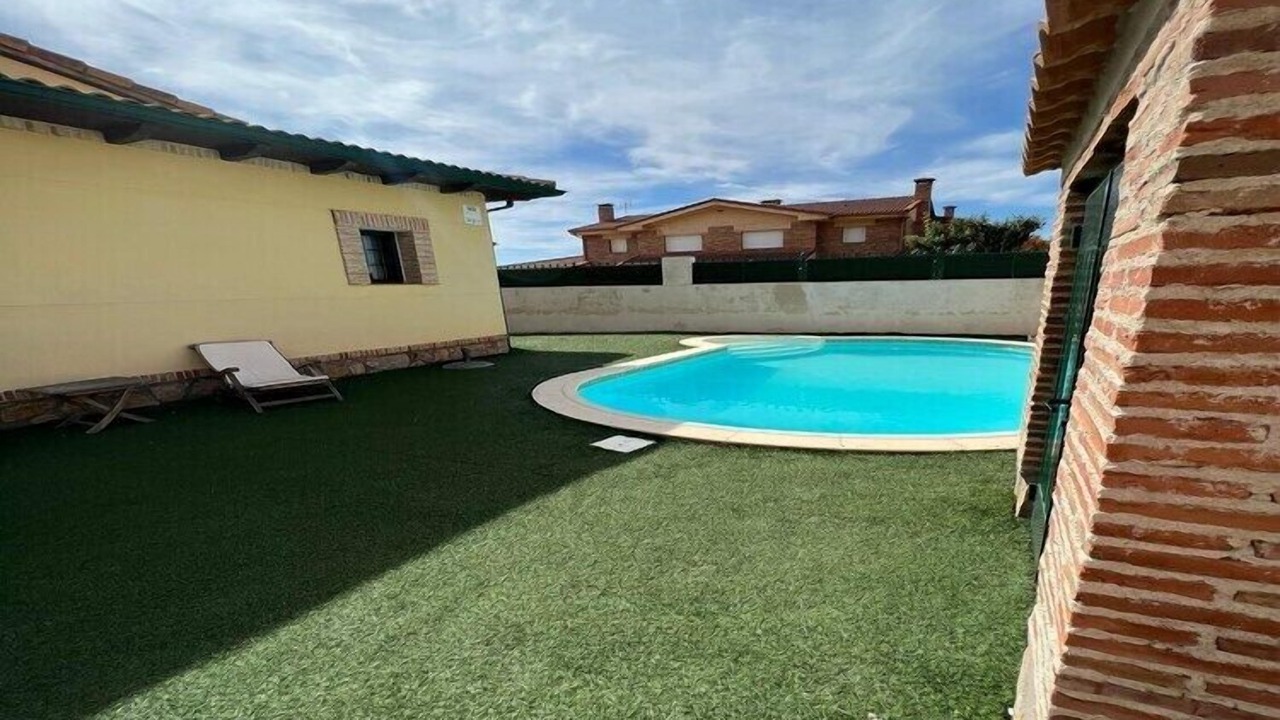 Photo of Outdoor in La Adrada