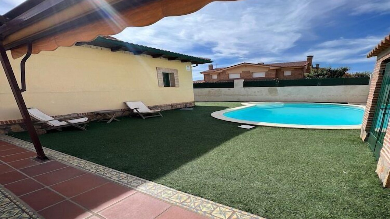 Photo of Outdoor in La Adrada