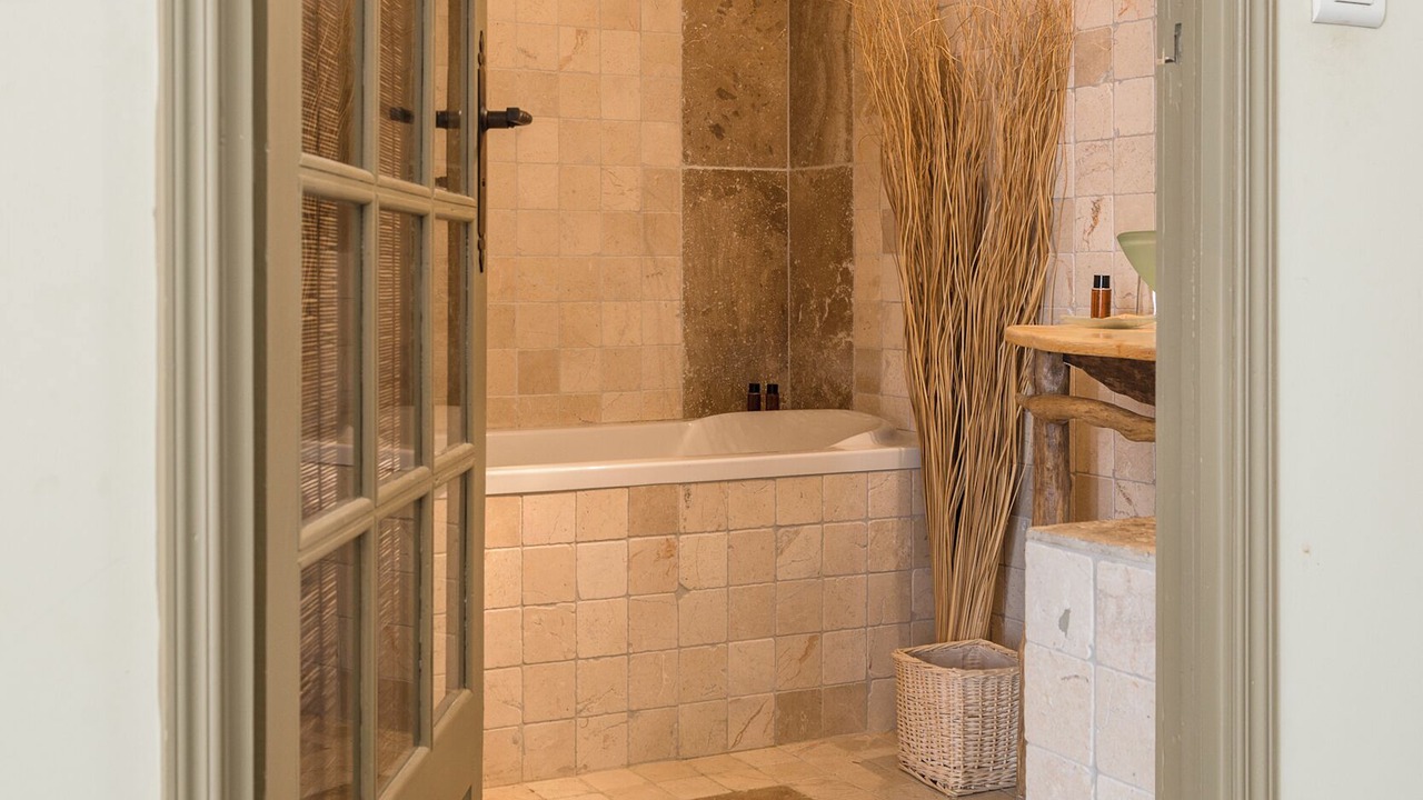 Photo of Bathroom in Saint-Etienne-du-Gres