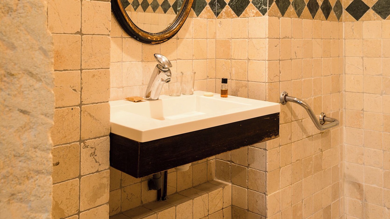 Photo of Bathroom in Saint-Etienne-du-Gres