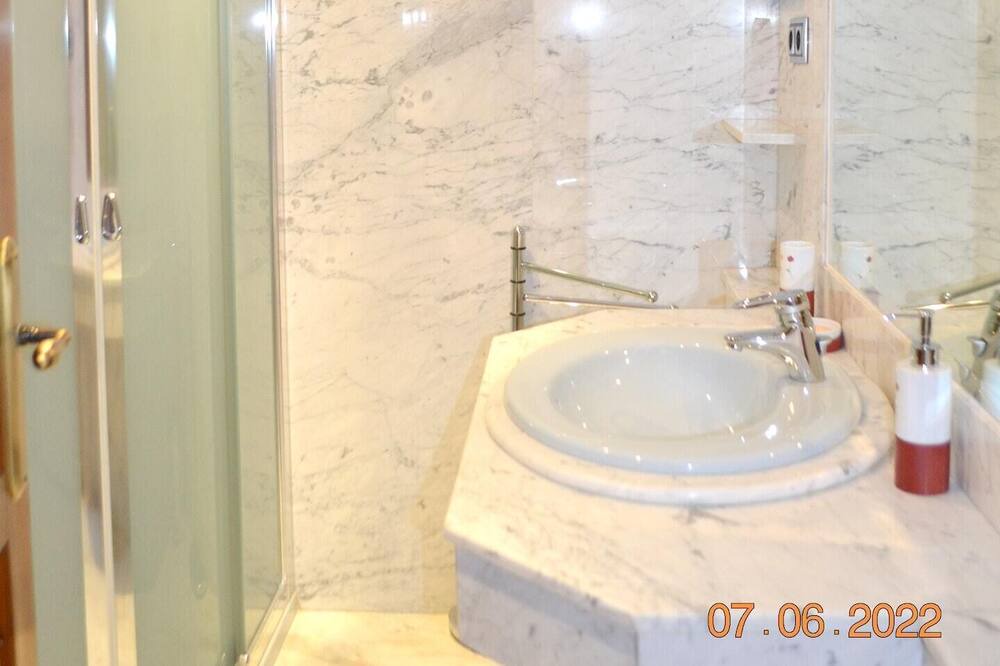 Photo of Bathroom in Fernan Caballero