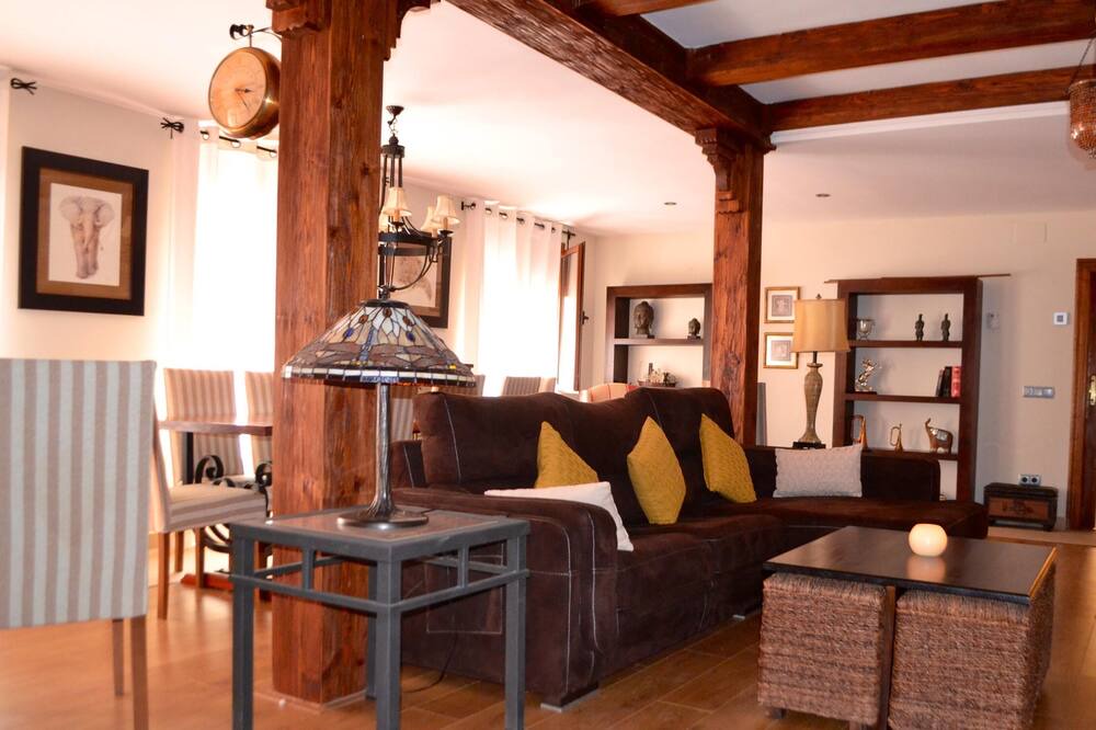 Photo of Livingroom in Fernan Caballero