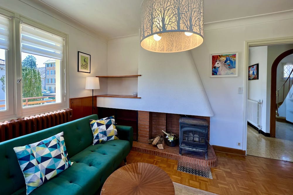 Photo of Livingroom in Champagne-en-Valromey