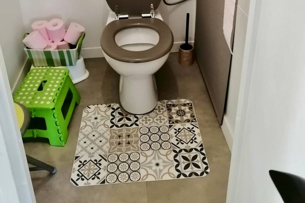 Photo of Bathroom in Marguerittes