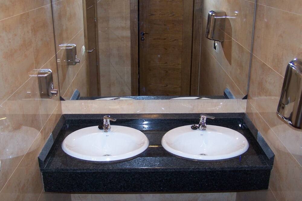 Photo of Bathroom in Aldeadavila de la Ribera