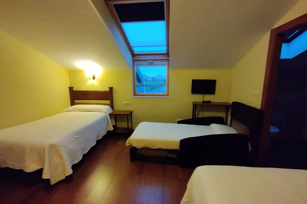 Photo of Bedroom in Aldeadavila de la Ribera