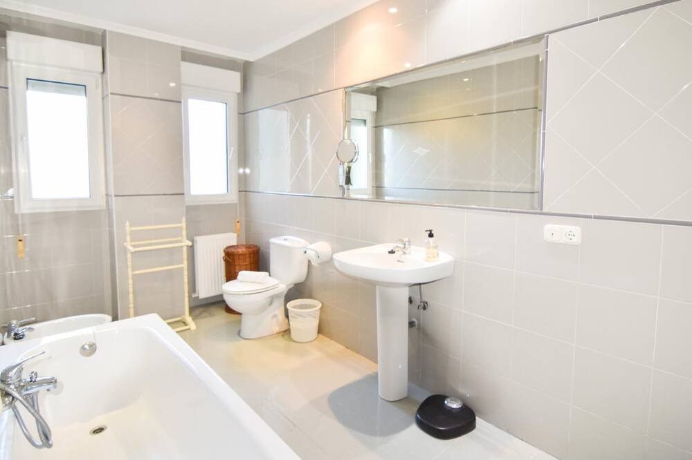 Photo of Bathroom in Gama