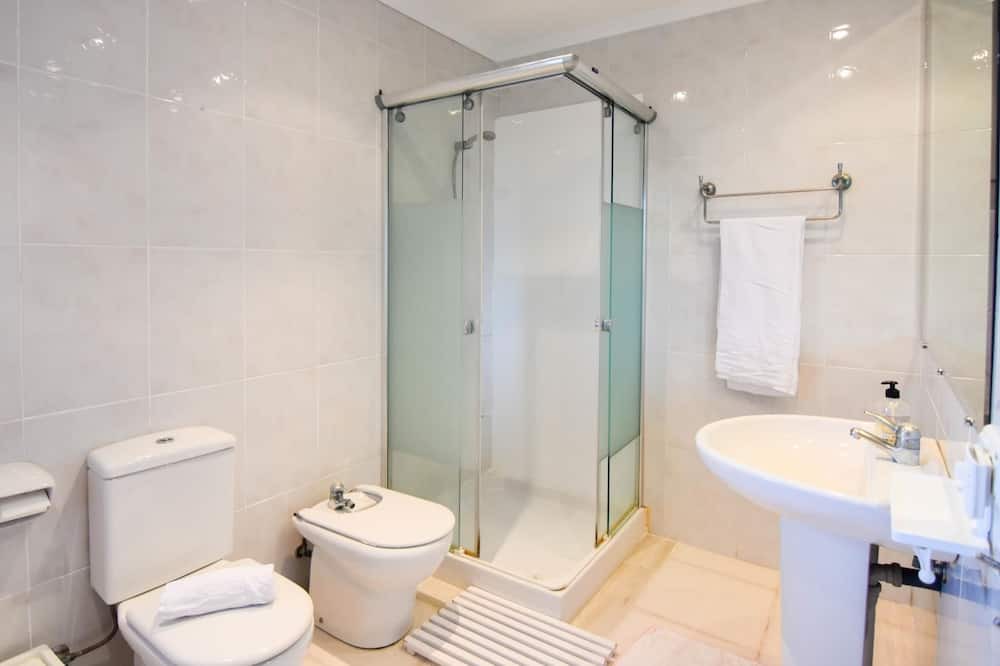 Photo of Bathroom in Gama