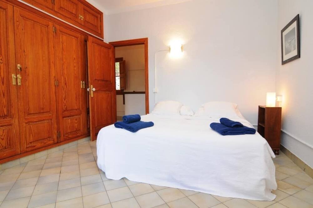 Photo of Bedroom in Esporles