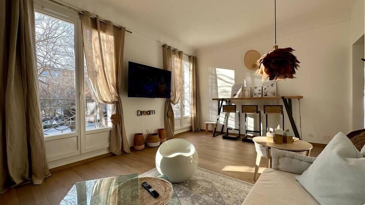 Photo of Livingroom in Cadereau