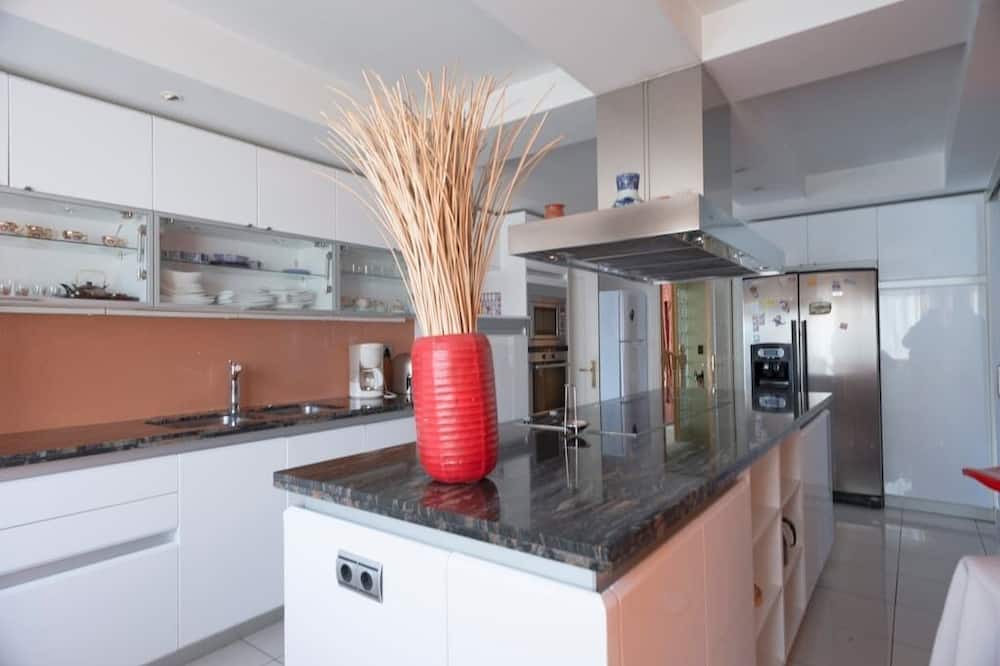 Photo of Kitchen in Mostoles