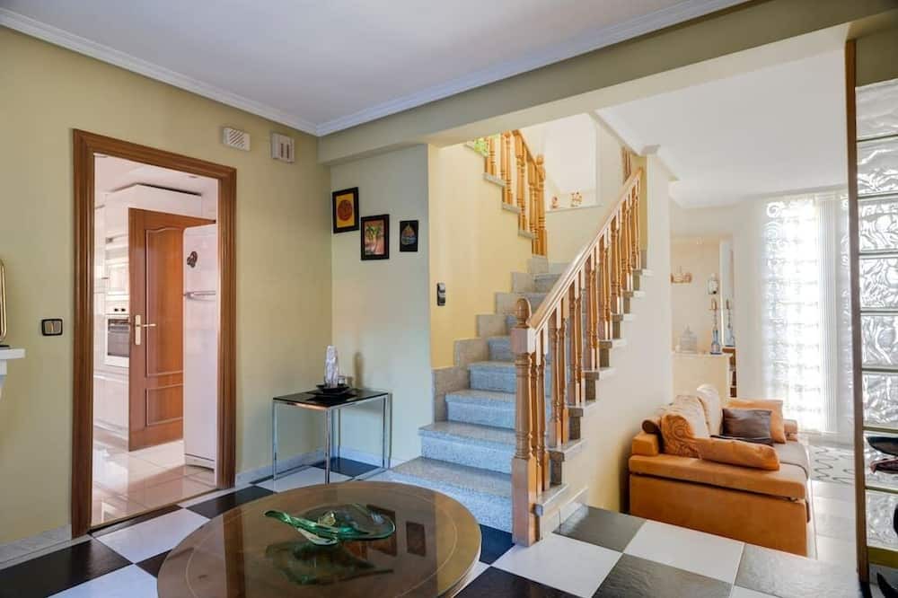 Photo of Livingroom in Mostoles
