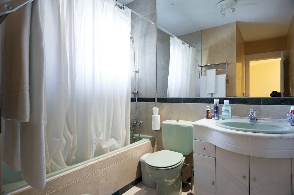 Photo of Bathroom in Mostoles