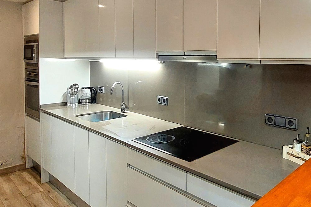 Photo of Kitchen in El Port