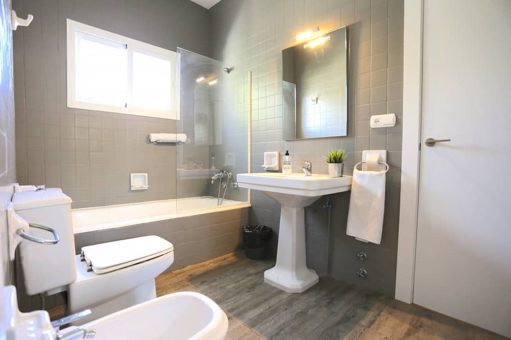 Photo of Bathroom in Torre de Benagalbon