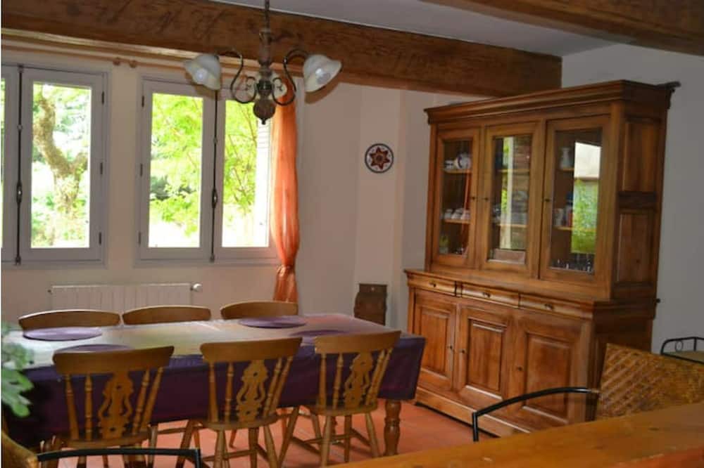 Photo of Others in Chateauneuf-du-Rhone
