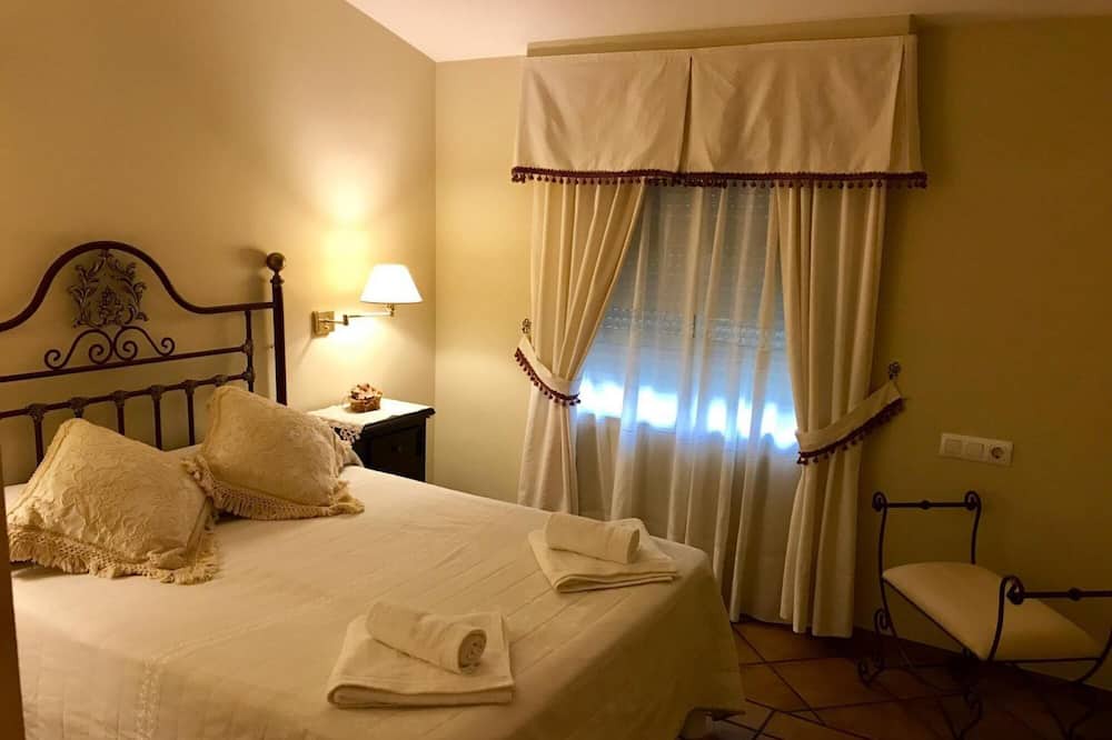 Photo of Bedroom in Las Jaras