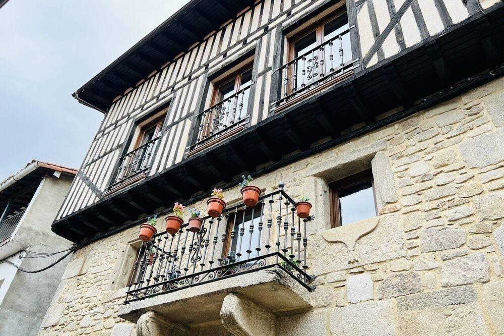 Photo of Outdoor in Mogarraz