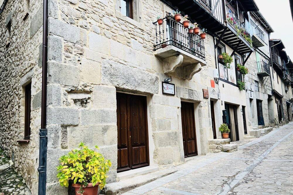 Photo of Outdoor in Mogarraz