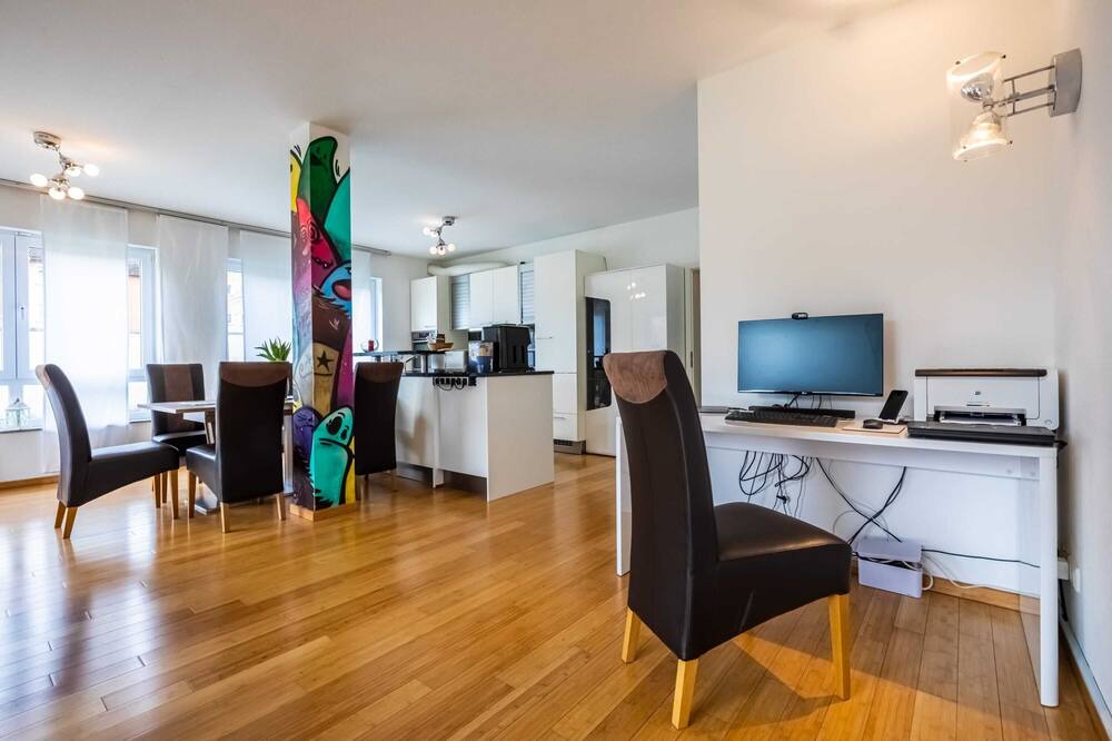Photo of Livingroom in Eschersheim