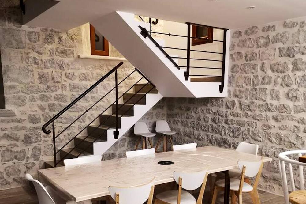 Photo of Livingroom in Balazuc