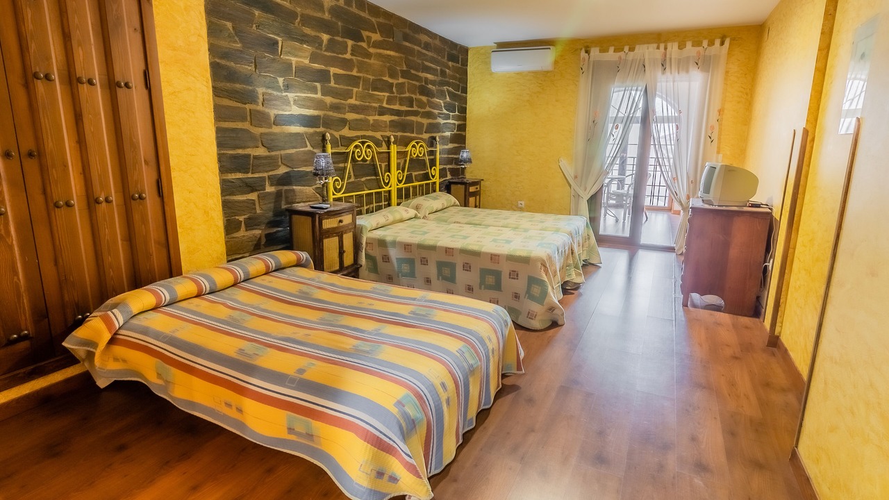 Photo of Bedroom in Plasenzuela