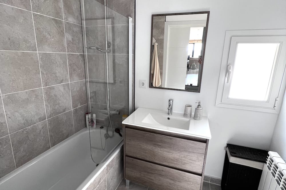 Photo of Bathroom in Pareja