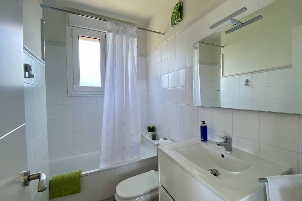Photo of Bathroom in Liencres