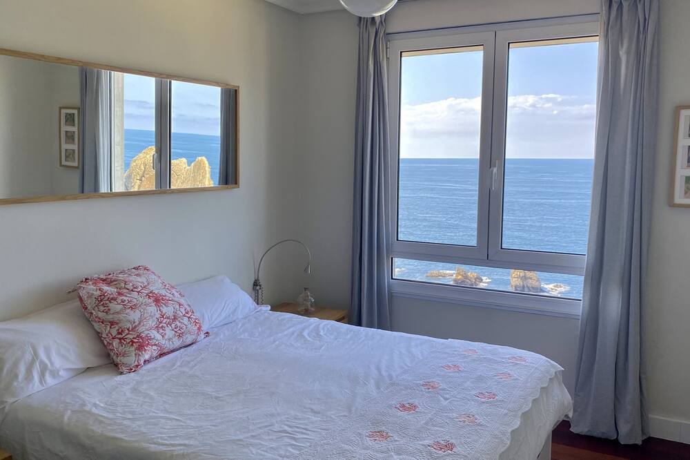 Photo of Bedroom in Liencres