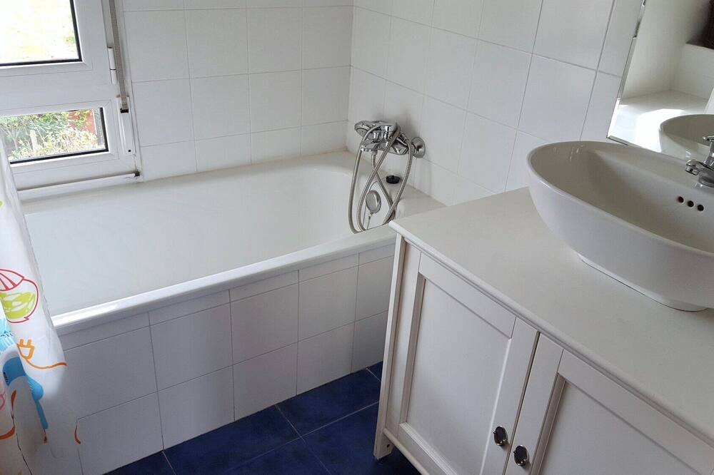 Photo of Bathroom in Liencres