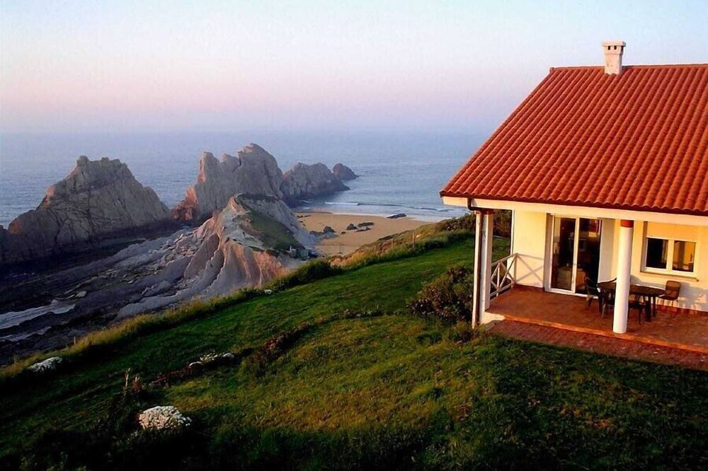 Photo of Outdoor in Liencres
