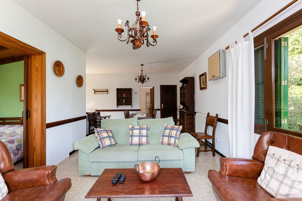Photo of Livingroom in Lluc