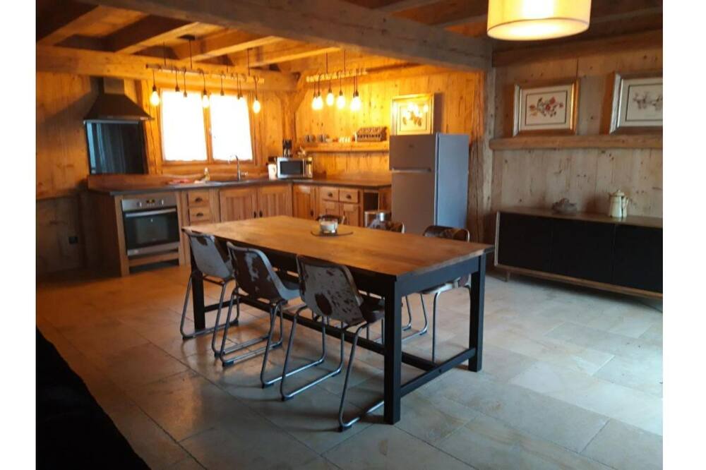 Photo of Kitchen in Viuz-en-Sallaz