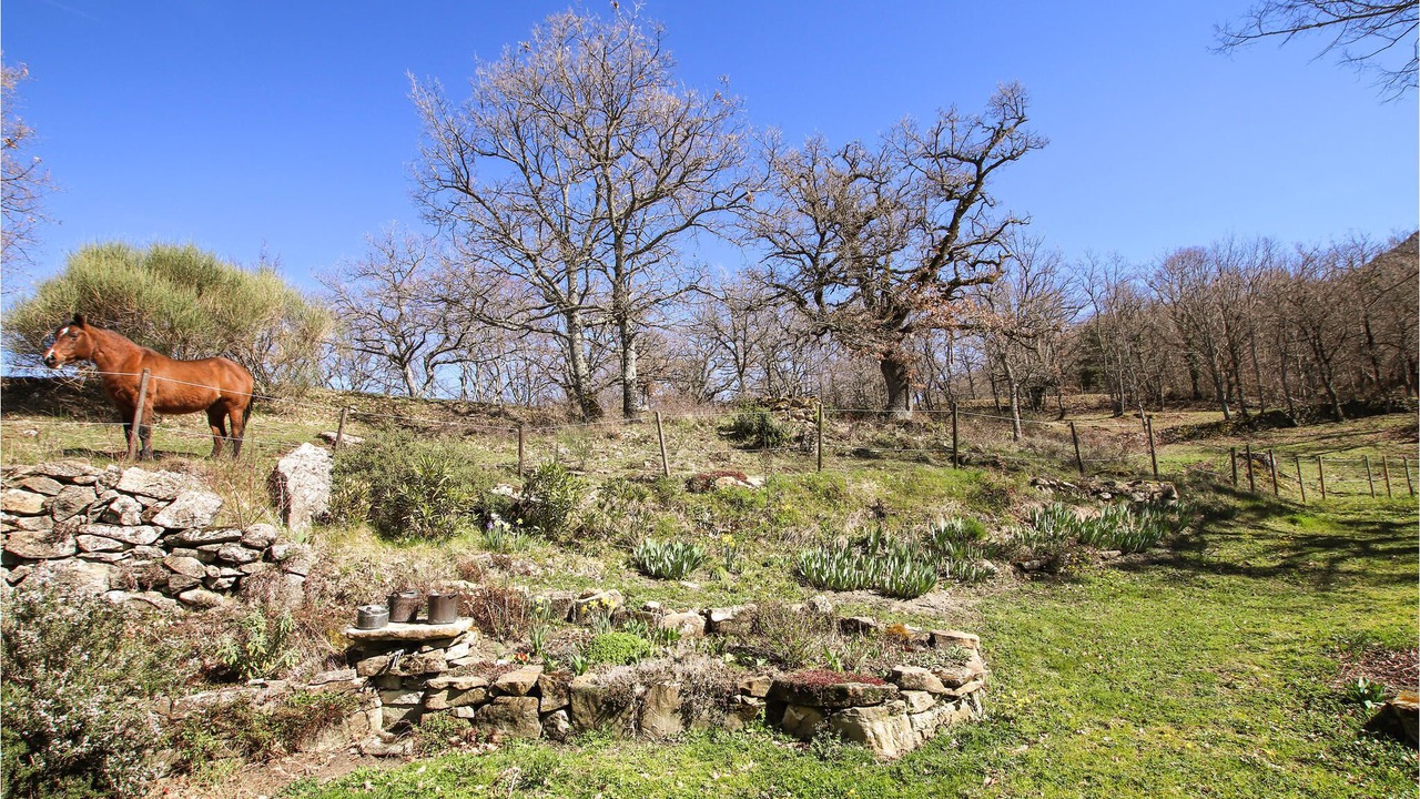 Photo of Outdoor in Eyzahut