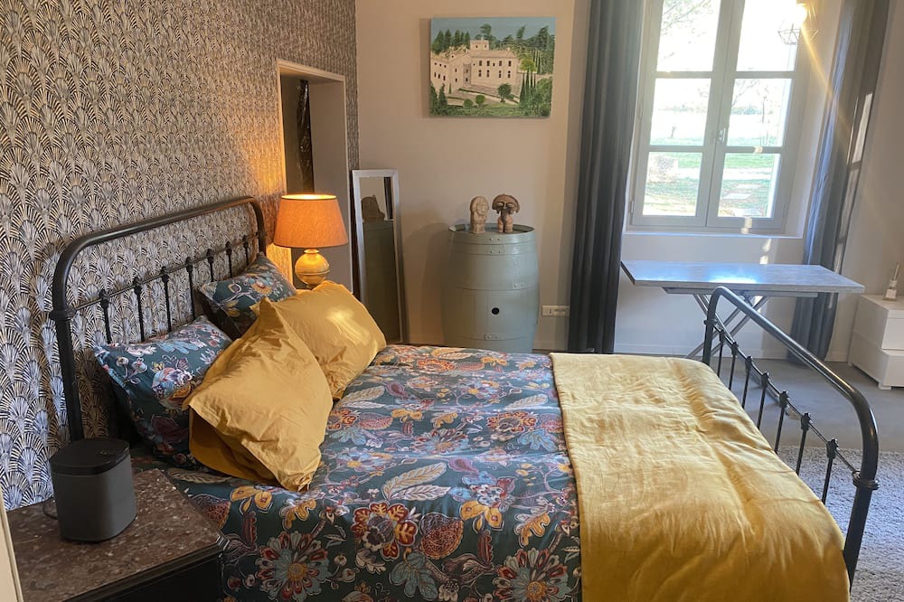 Photo of Bedroom in Menerbes