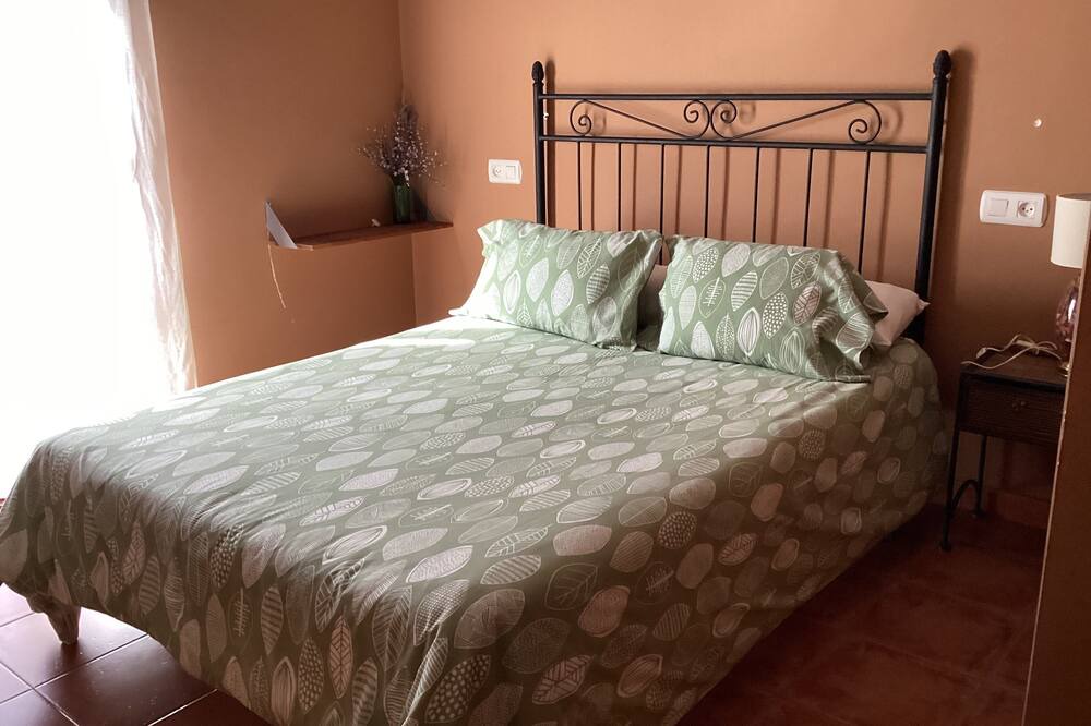Photo of Bedroom in Pago de San Clemente