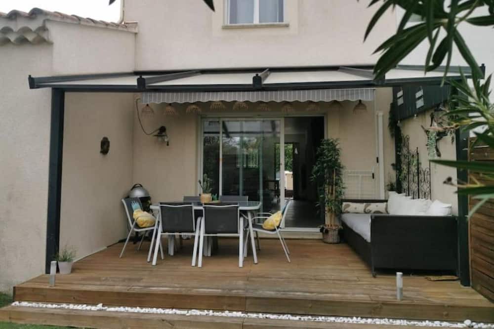 Photo of Patio Balcony in Morieres-les-Avignon