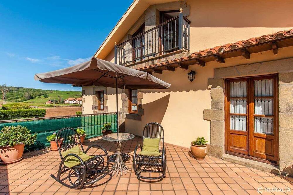 Photo of Outdoor in Orena