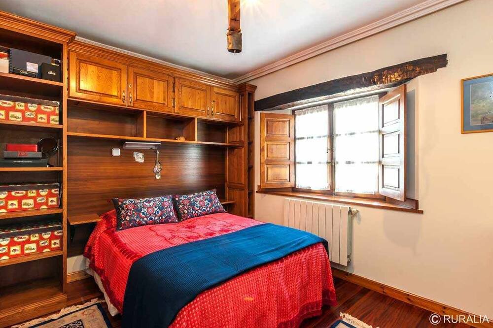 Photo of Bedroom in Orena