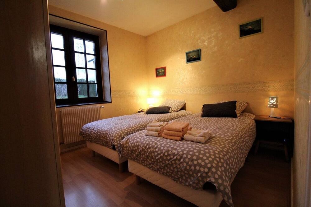 Photo of Bedroom in Saint-Laurent-d'Agny