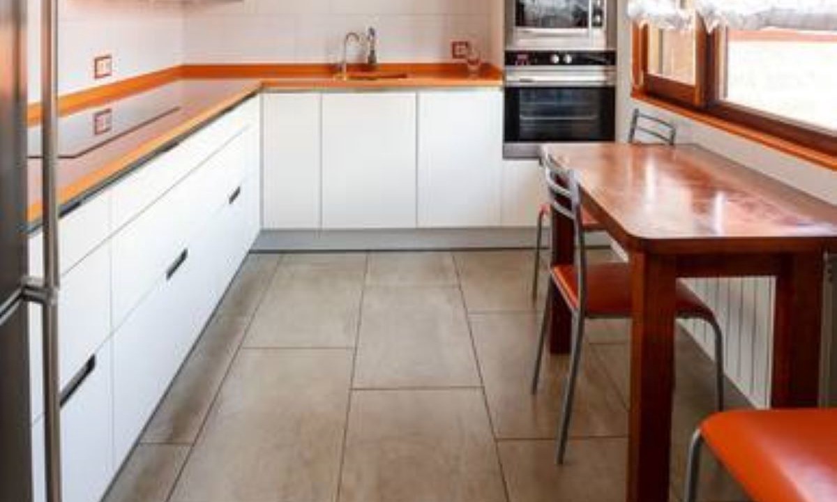 Photo of Kitchen in Mompia